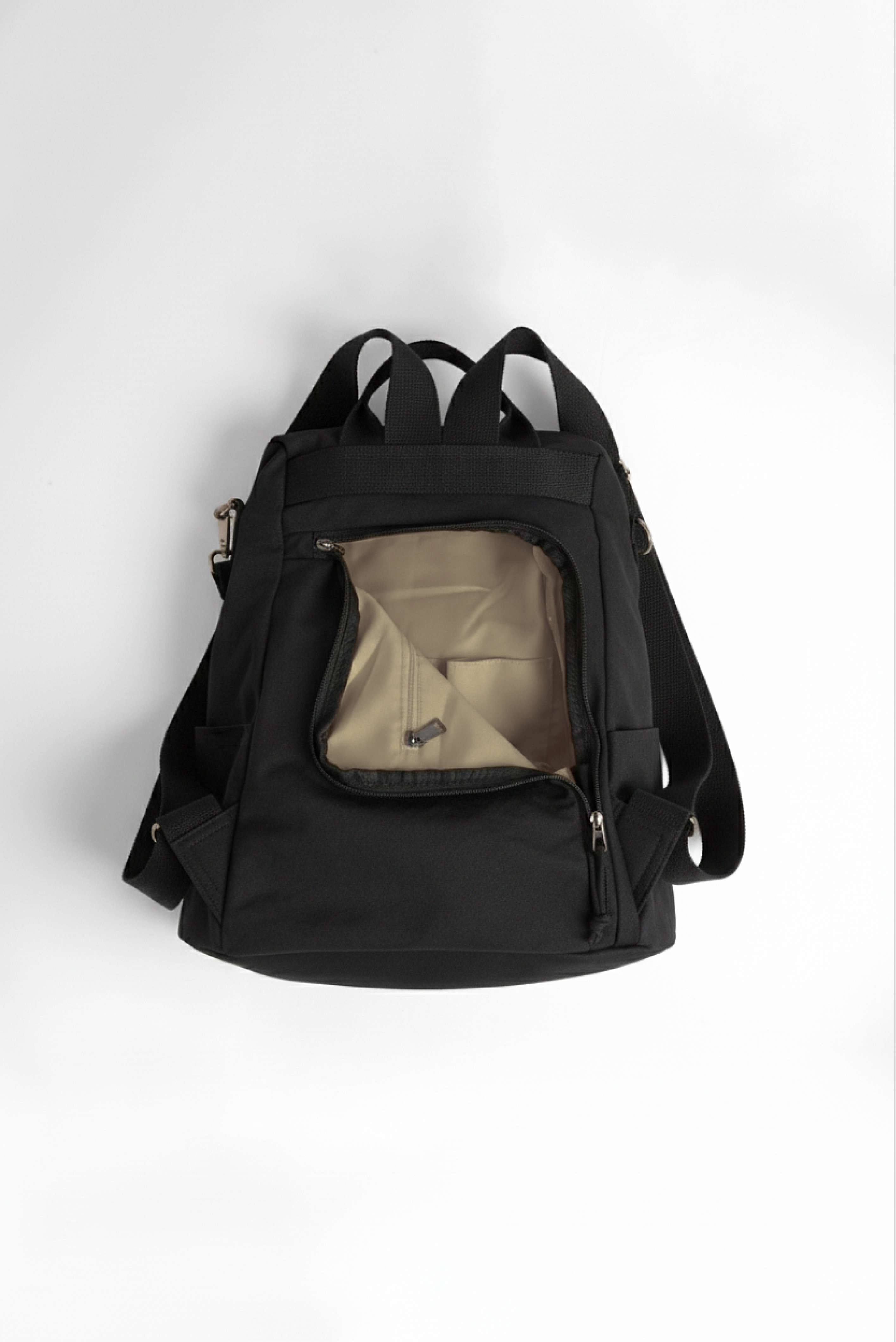 black backpack aesthetic