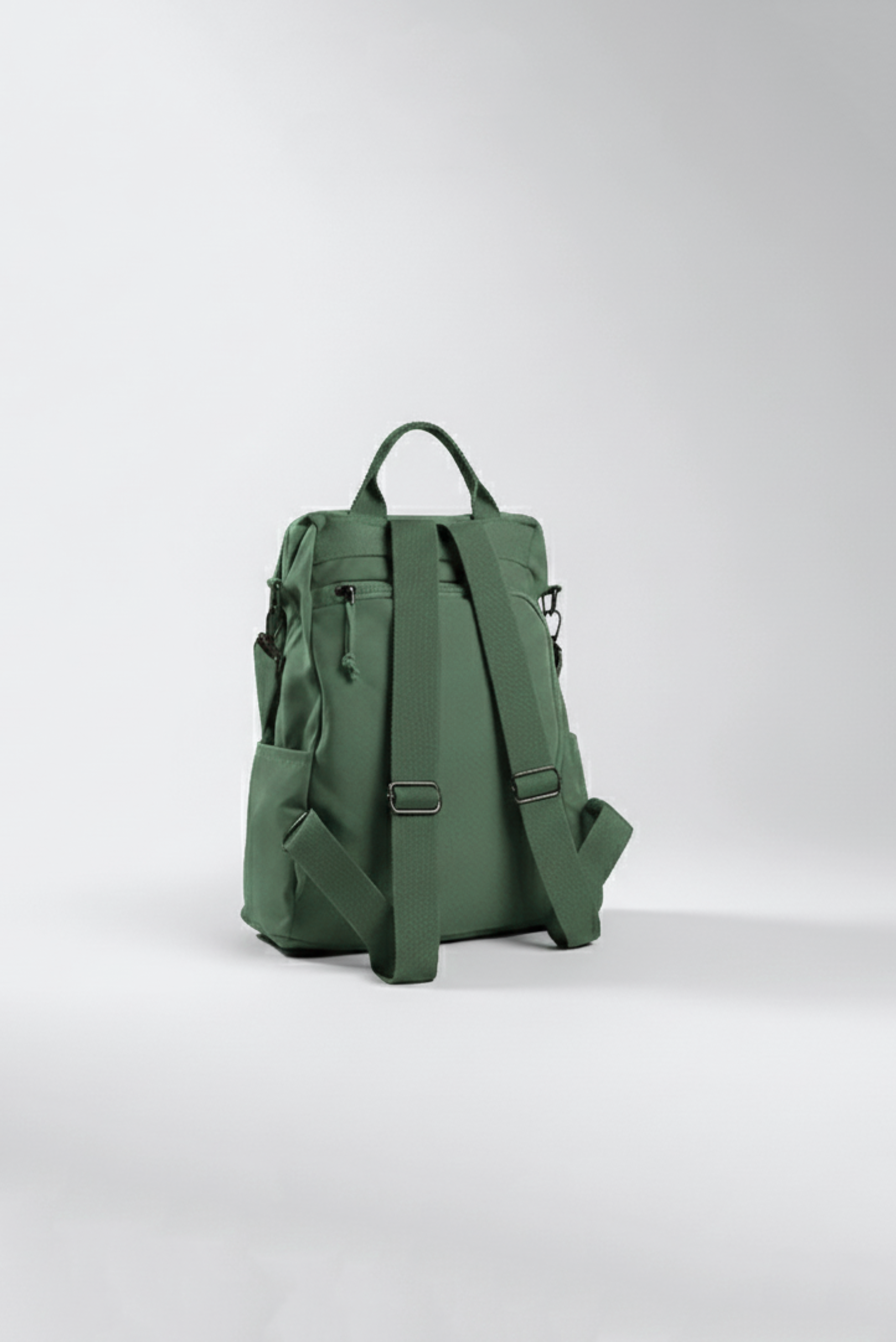 THE REVELLER BACKPACK (GREEN)
