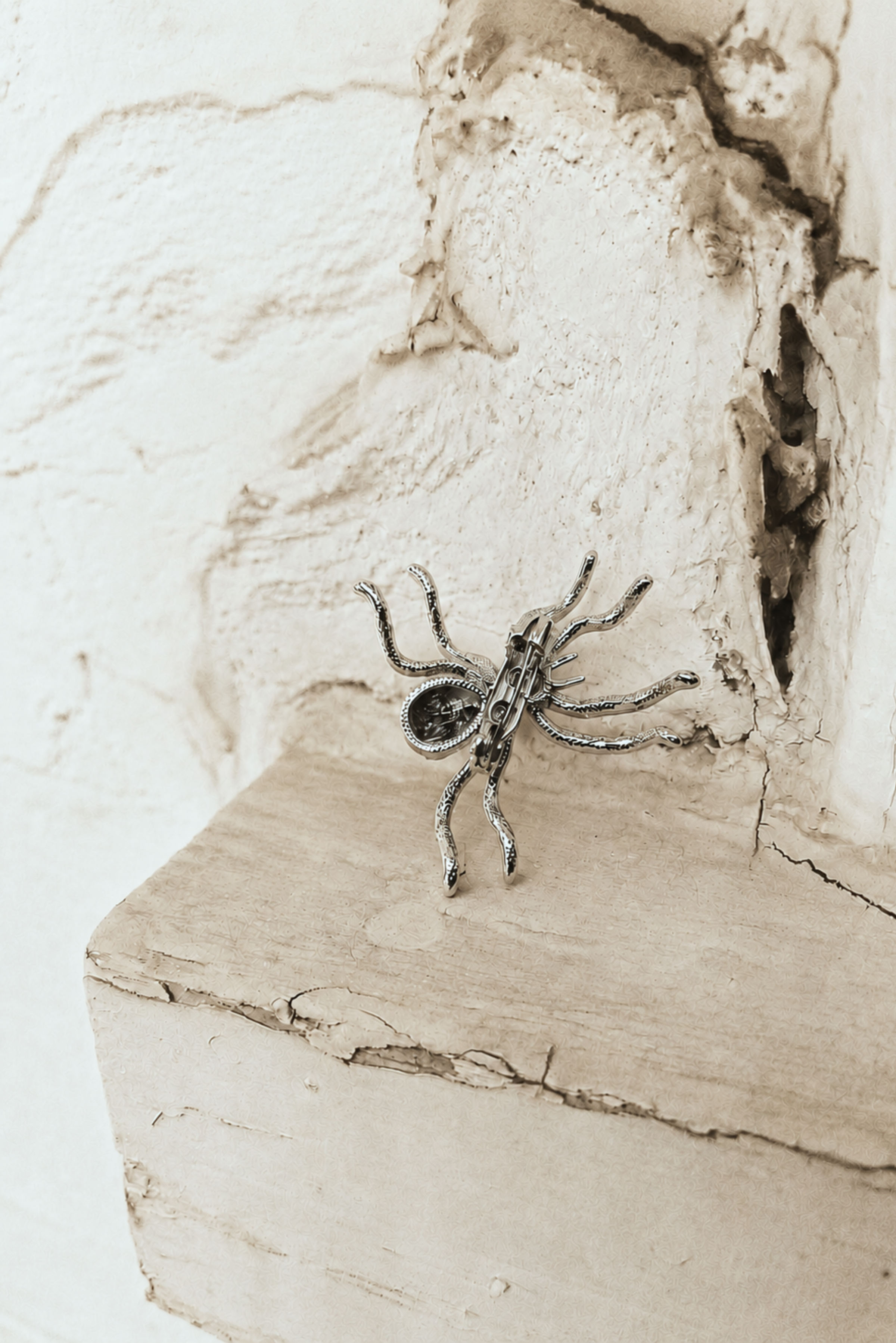 WEB PIN