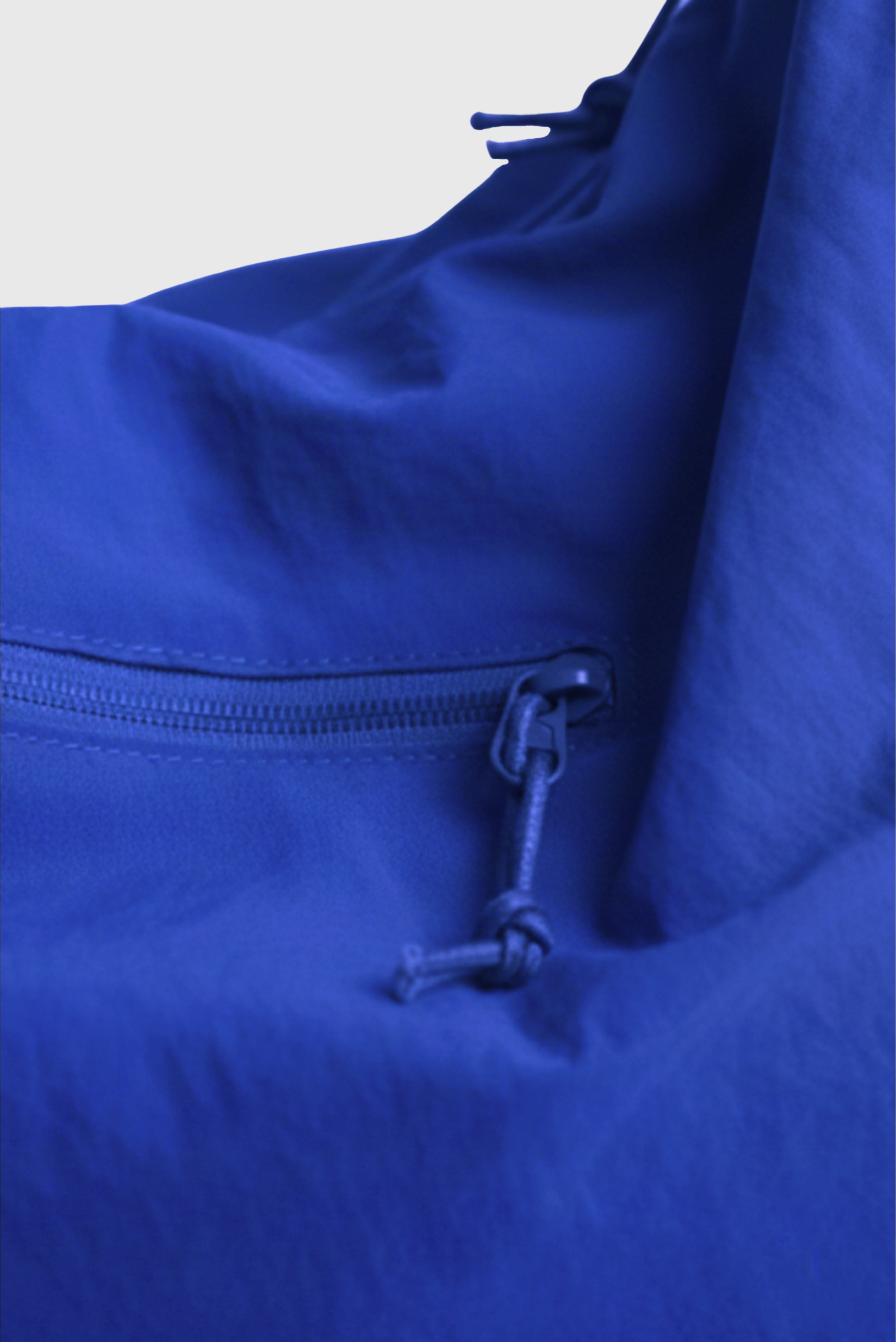 THE CINCO MULTI-POCKET TOTE BAG (BLUE)